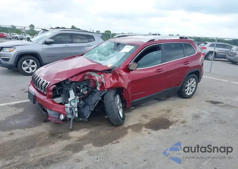 2015 Jeep Cherokee Latitude z USA, uszkodzony, nr VIN 1C4PJMCS1FW546263